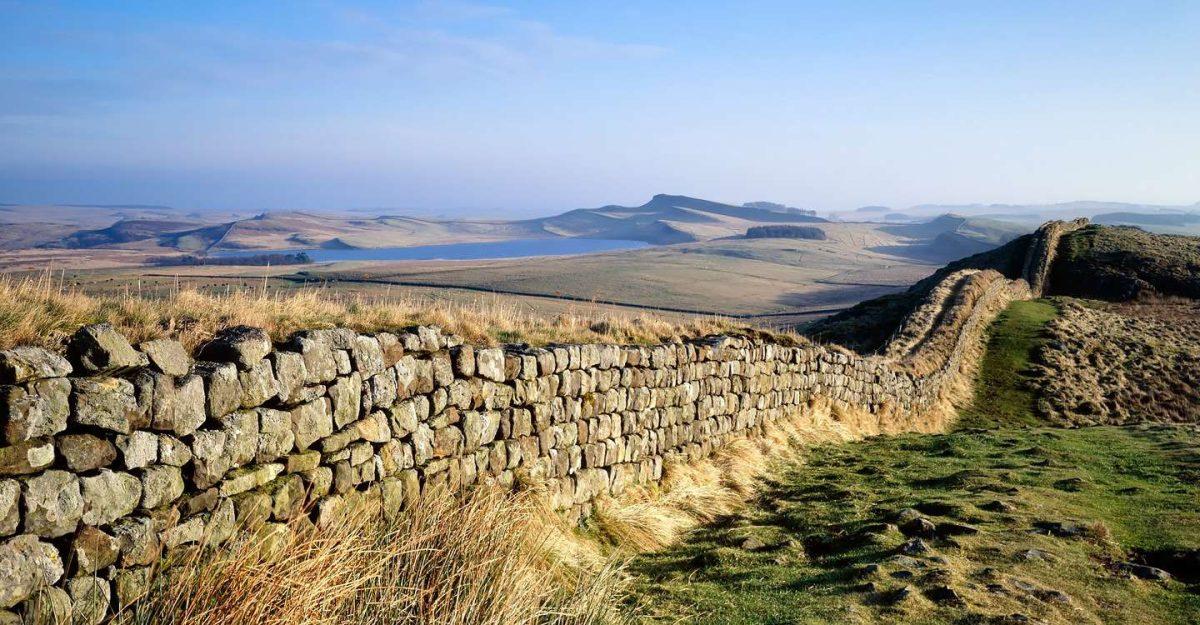 Hadrians+Wall+%7E+Image+courtesy+of+www.english-heritage.org.uk