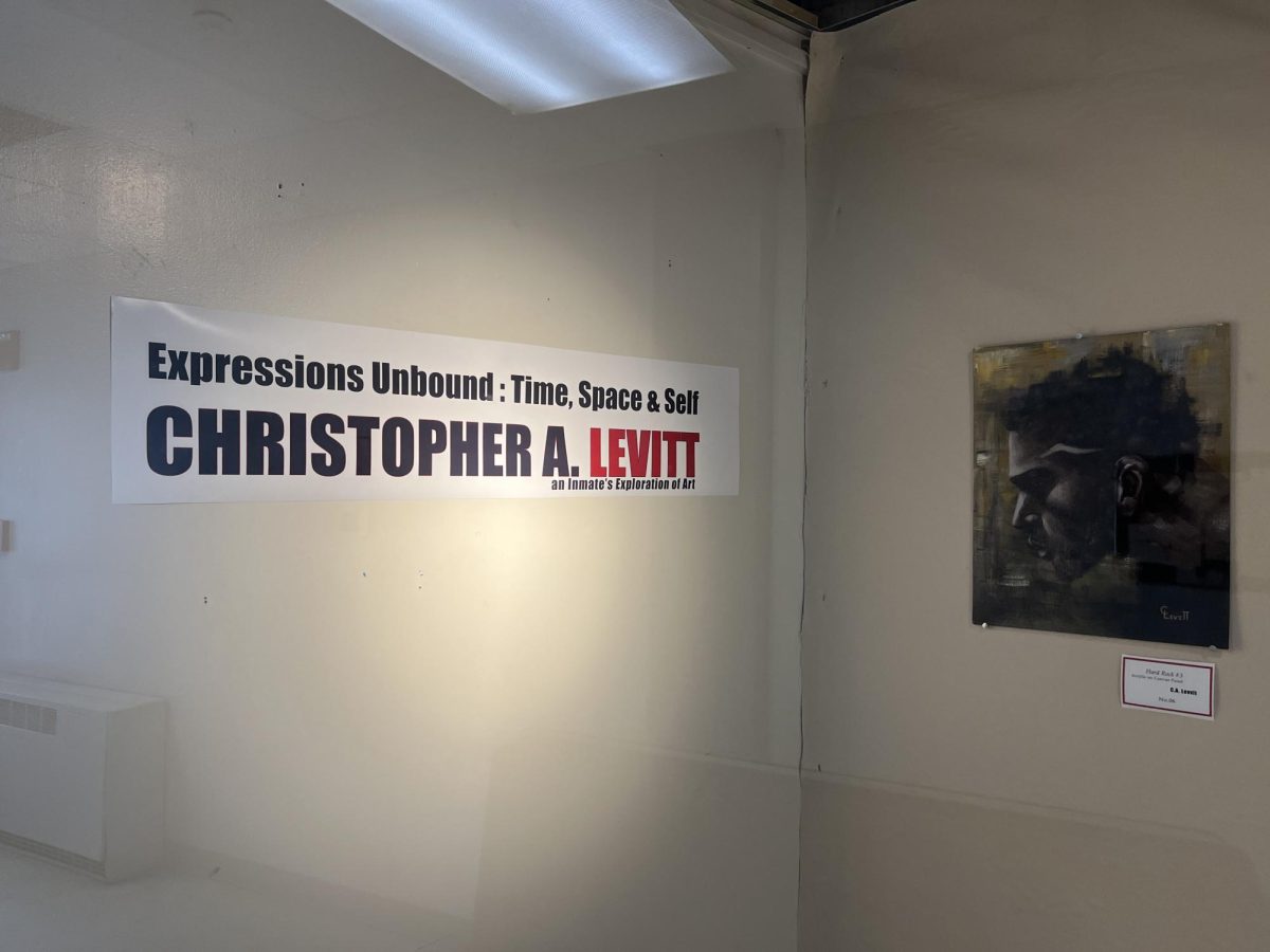 The exhibit’s entrance showcased Levitt’s name and the title of the show. His piece, “Hard Rock #3,” can be seen on the right, introduces “The Curved Wall” collection. Photo by Holly Ward.