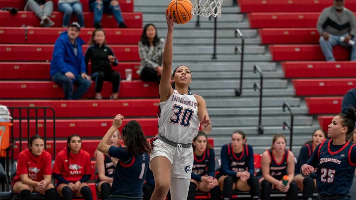 Autumn Watts goes up to the basket while trying to make a layup during the teams home matchup vs. MSU Denver on Jan. 13, at Massari Arena. Photo provided by Jason Ortiz.